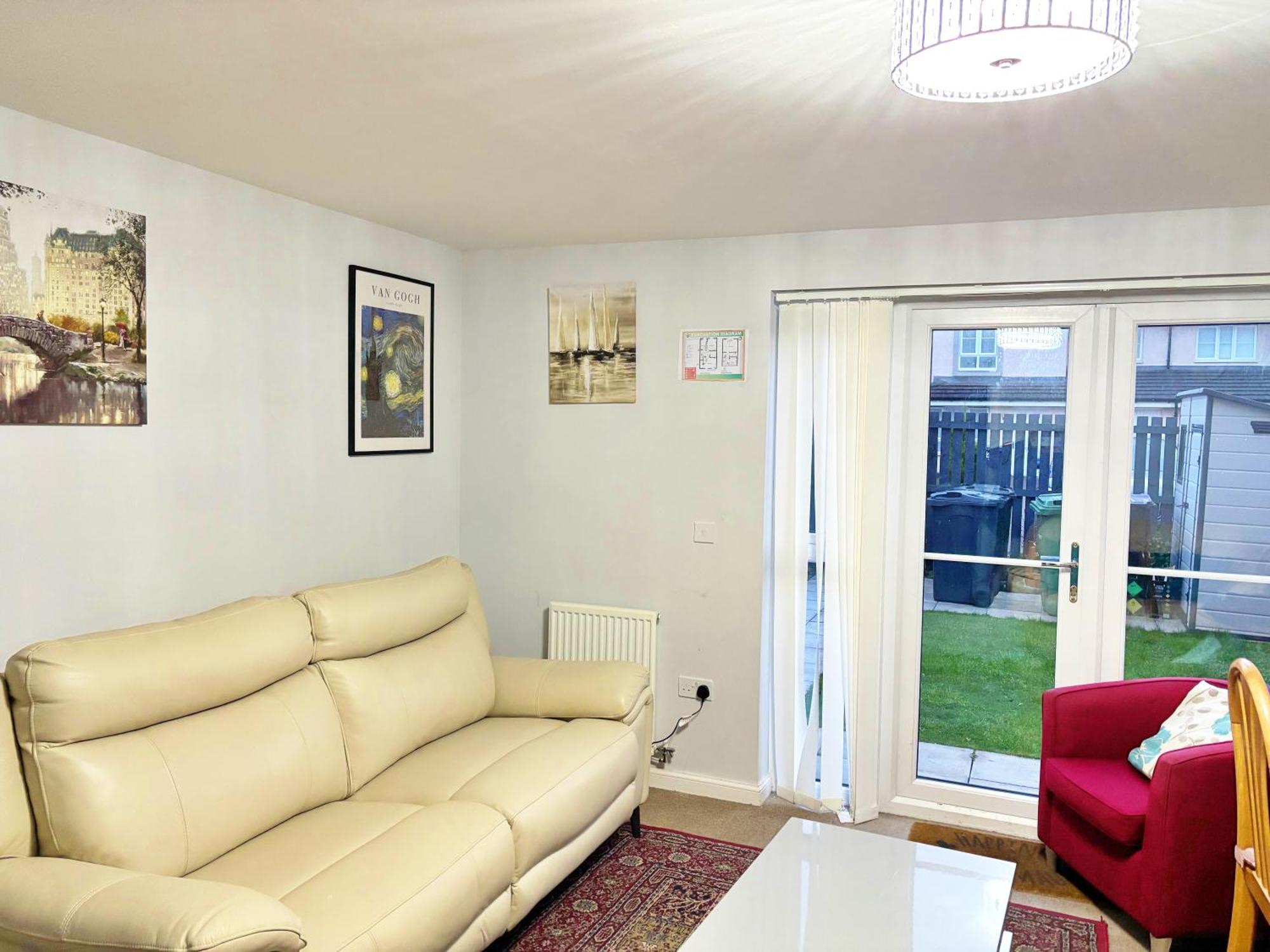 Casa vacanze Newbuild - 3 Bedrooms, 2 Baths,5 Mins From Airport